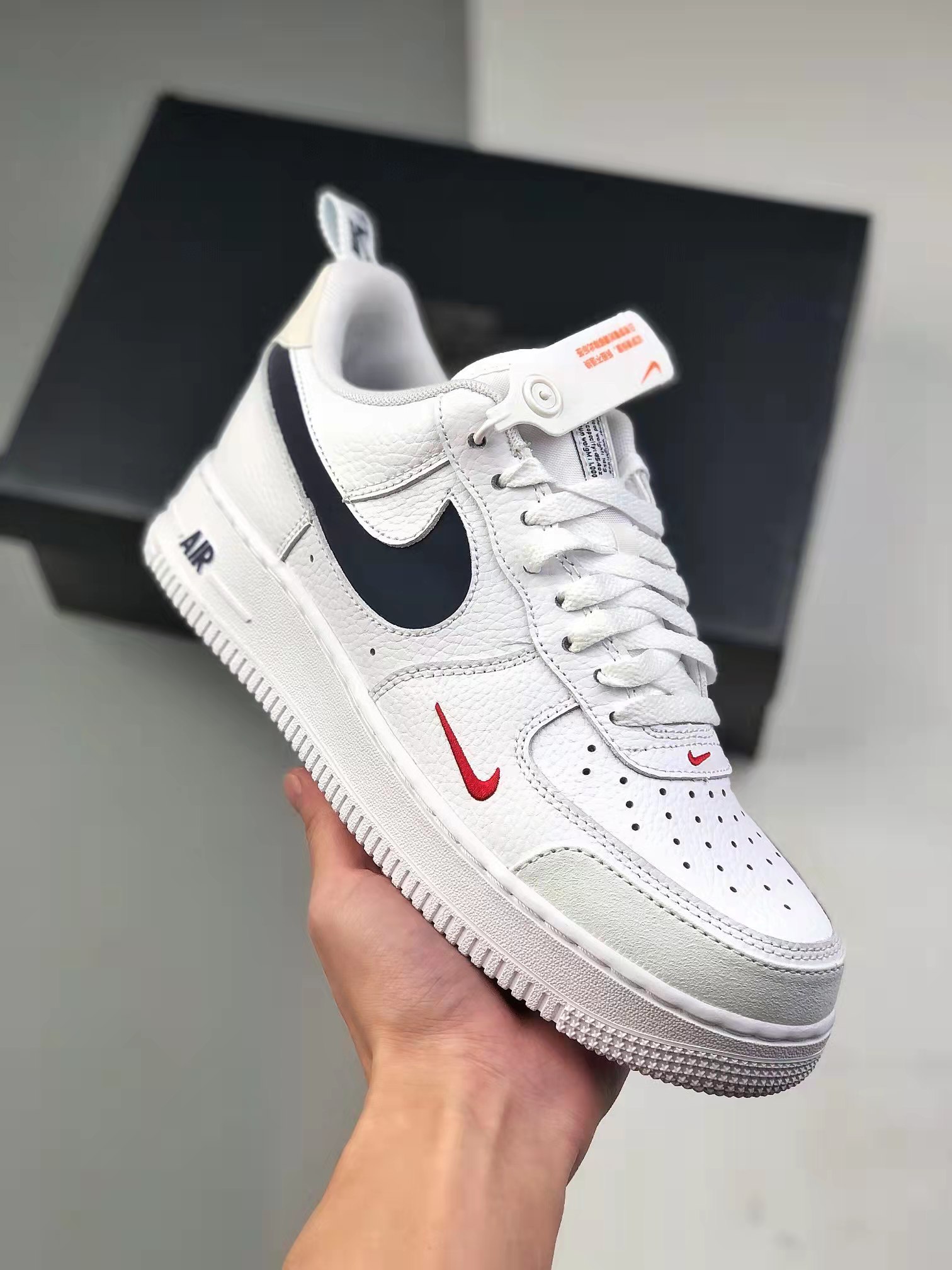 Nike Air Force 1 LV8 'Patriots' DJ6887-100 - Classic Style with a Patriotic Twist
