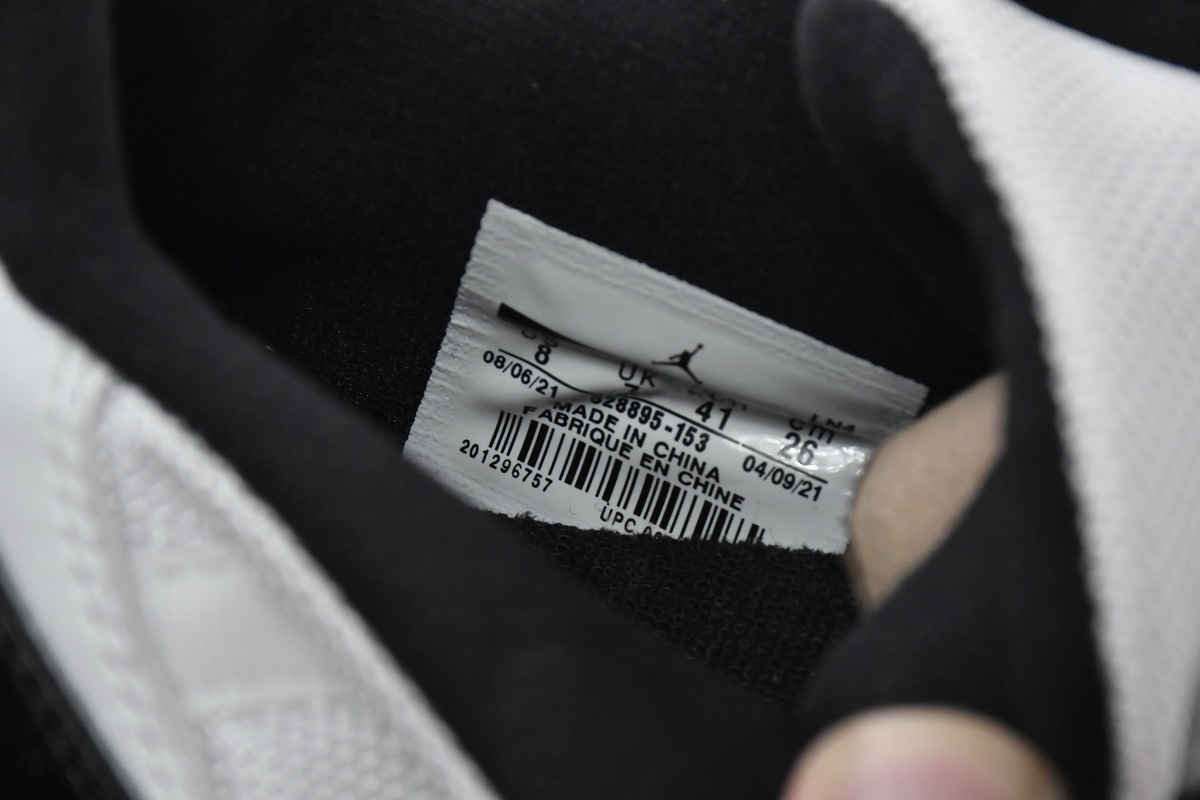 Air Jordan 11 Retro Low 'Concord' - Shop the Classic Sneaker