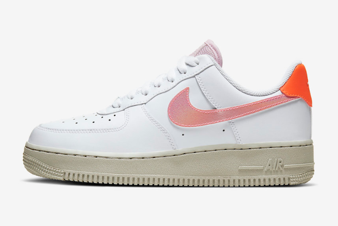 Nike Wmns Air Force 1 '07 White/Pink Foam Hyper Crimson Digital Pink CV3030-100 - Stylish and Vibrant Women's Sneakers