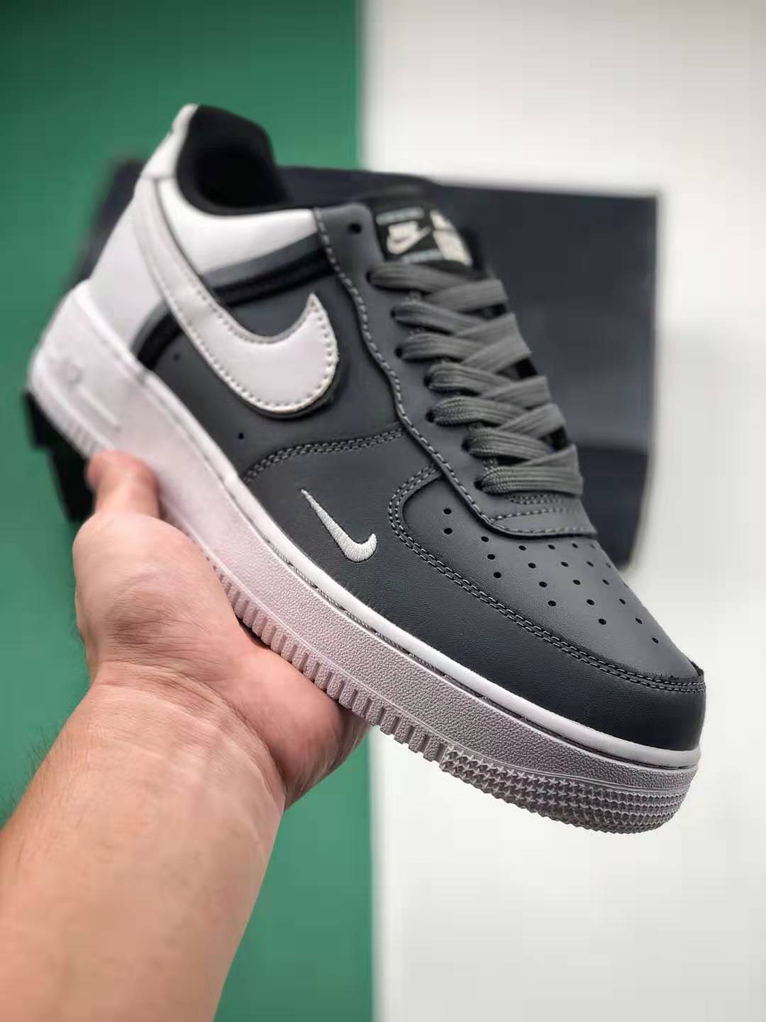 Nike Air Force 1 Low '07 LV8 CI0061-002