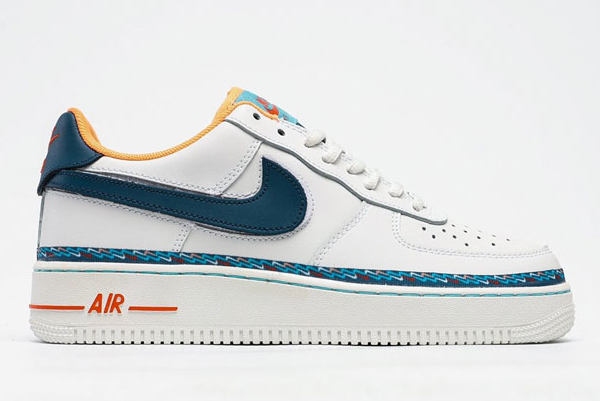 Foot Locker x Nike Air Force 1 Low GS 'Swoosh Chain' CK9708-100 - Stylish and Iconic Sneakers for Kids