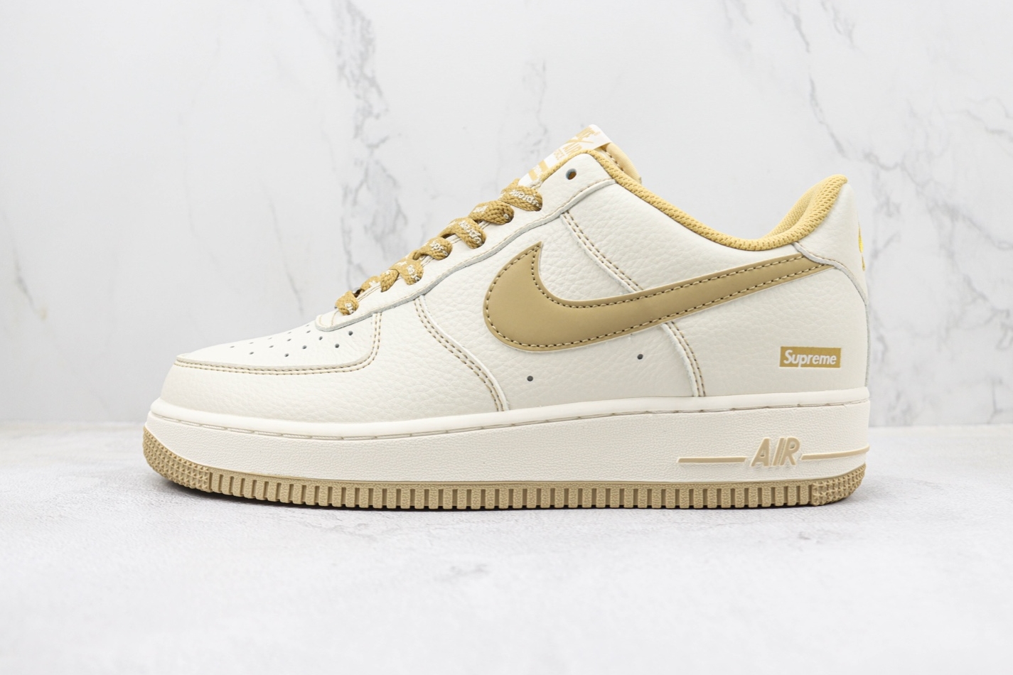 Supreme x Nike Air Force 1 07 Low Beige Khaki Gold SU0220-011 | Limited Edition Streetwear Sneakers