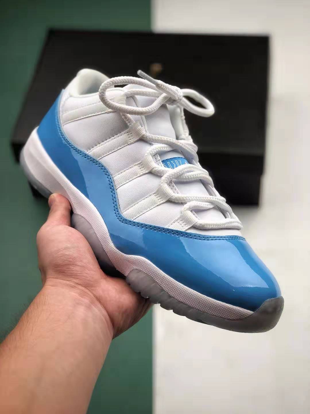 Air Jordan 11 Retro Low 'Columbia' 2001 136053-141 - Premium Sneaker Release 80s Vibes