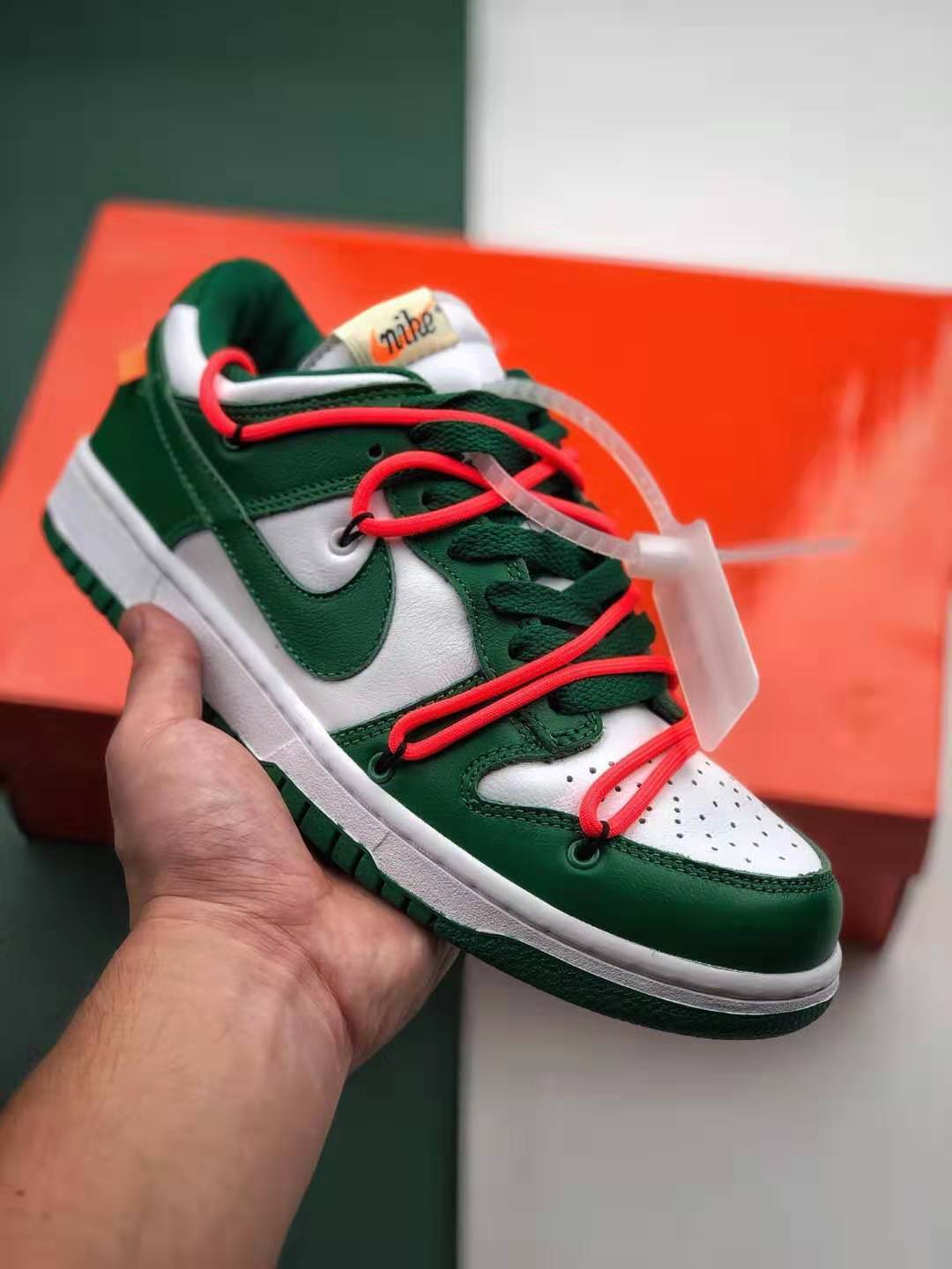 Nike OFF-WHITE x Dunk Low 'Pine Green' CT0856-100