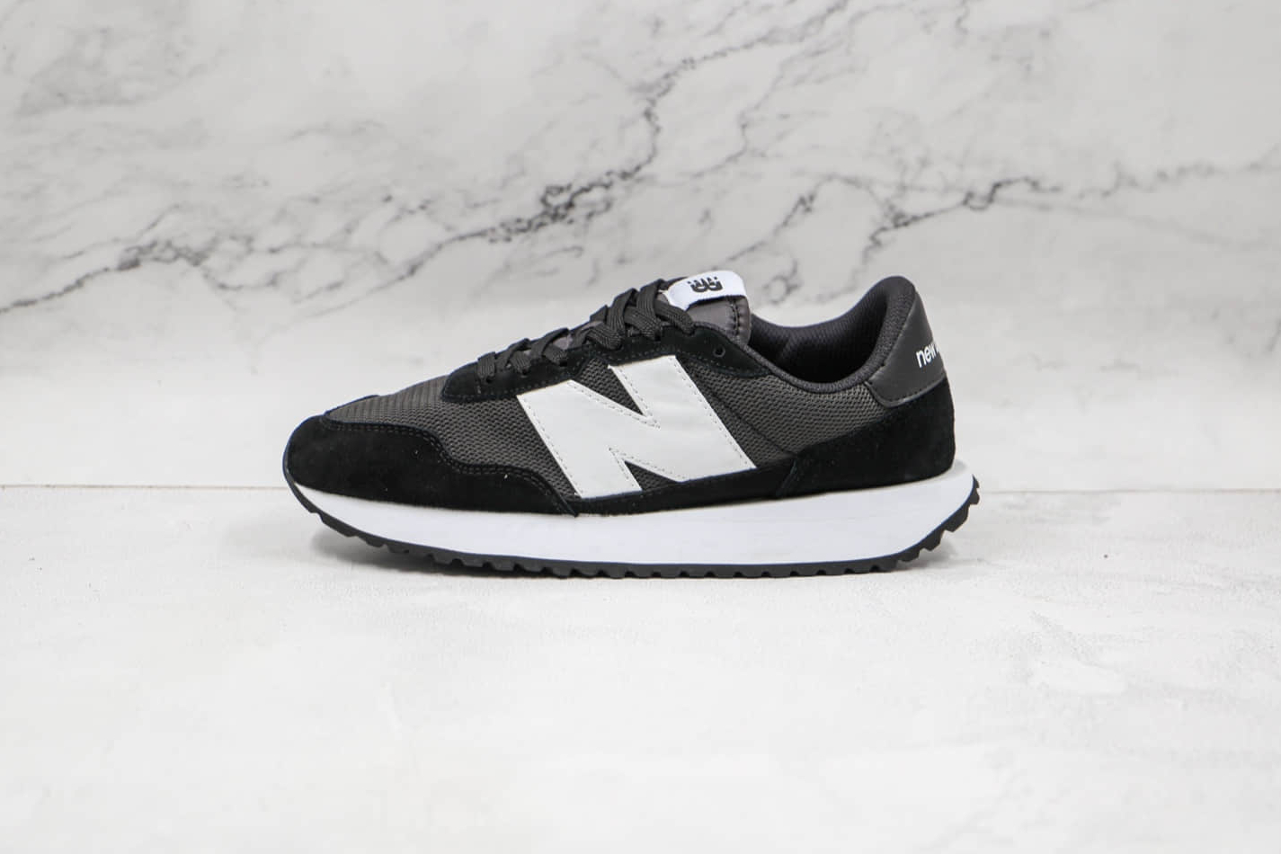 New Balance 237 Shoes Black Grey - Trendy Sneakers for a Fashionable Look