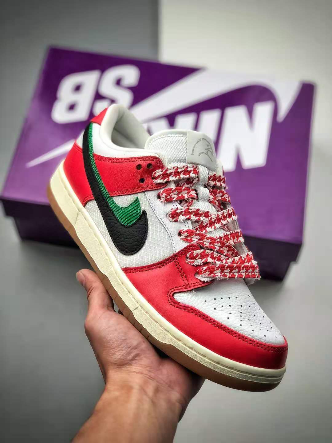 Nike Frame Skate x Dunk Low SB 'Habibi' CT2550-600