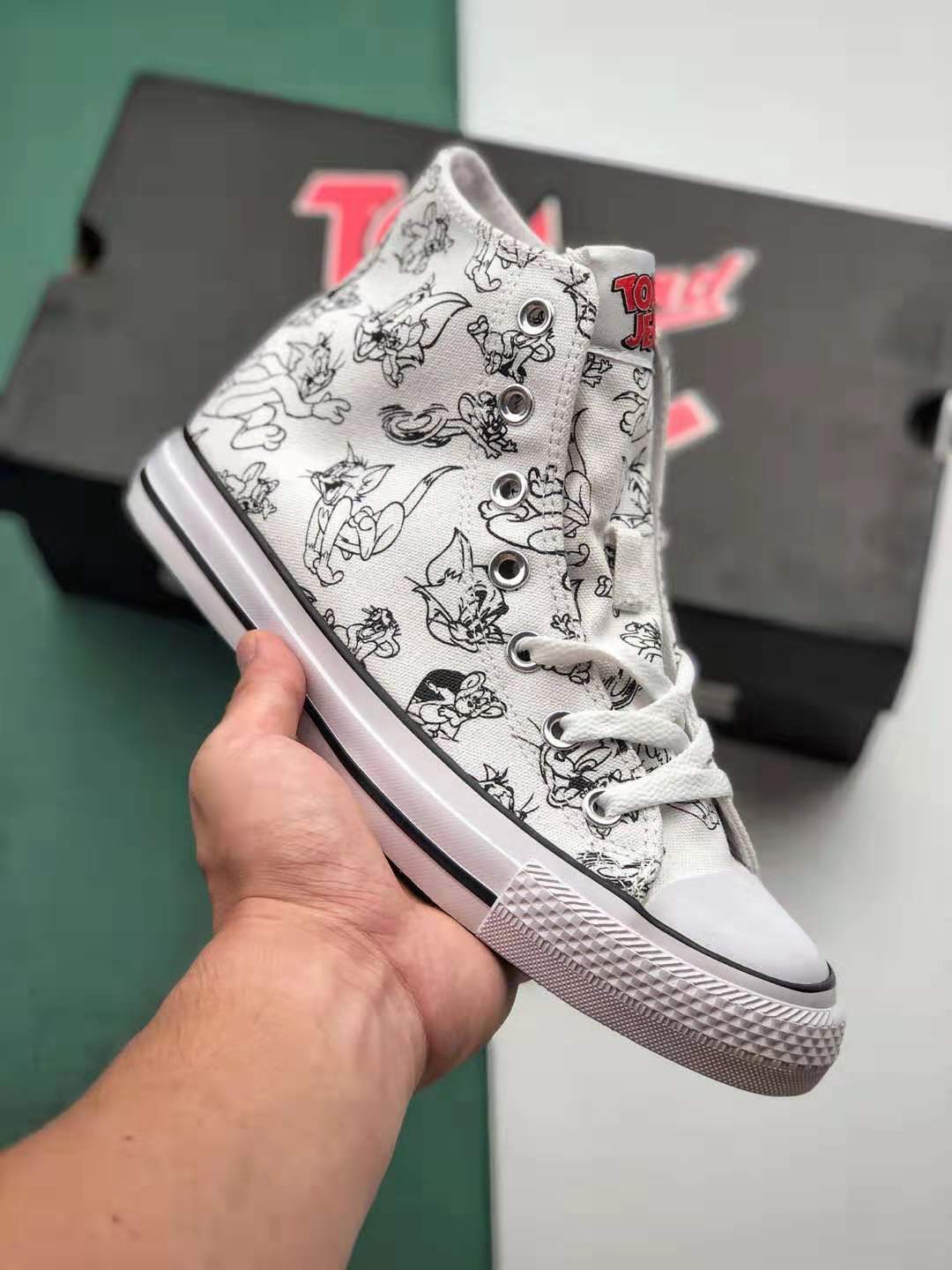 Converse Tom and Jerry x Chuck Taylor All Star High 'White' 165736C - Classic Cartoon Collaboration, Shop Now!