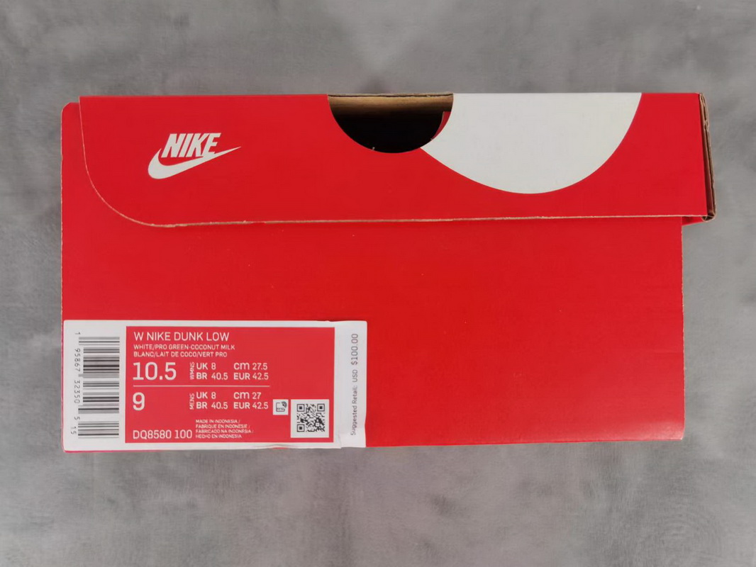 Nike Dunk Low 'Vintage Green' DQ8580-100 - Classic Style with Retro Appeal